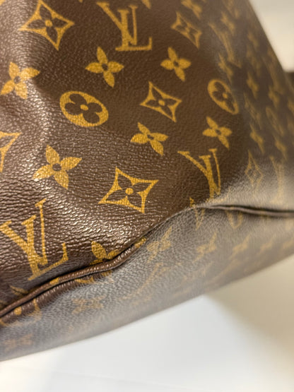 LOUIS VUITTON NEVERFULL MM IN MONOGRAM - PIVOINE INTERIOR