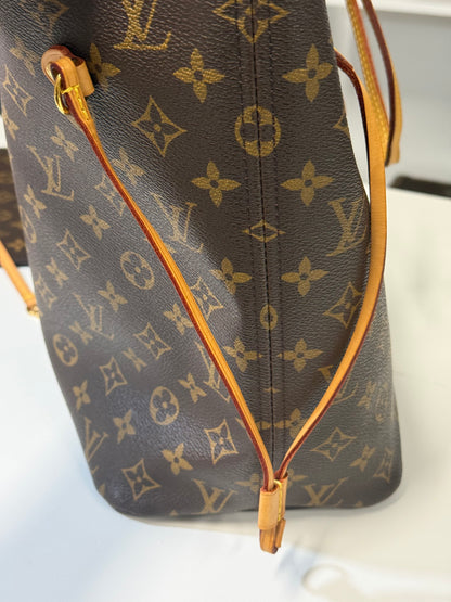 LOUIS VUITTON NEVERFULL MM IN MONOGRAM - PIVOINE INTERIOR