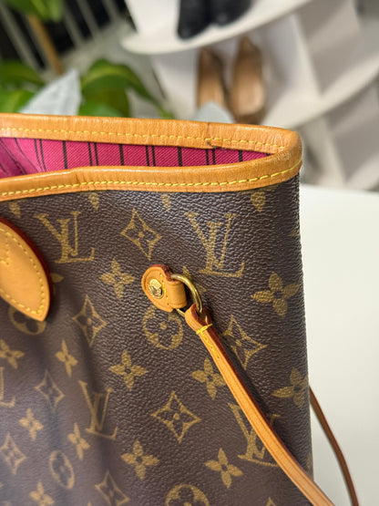 LOUIS VUITTON NEVERFULL MM IN MONOGRAM - PIVOINE INTERIOR