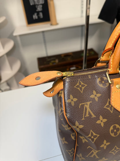 LOUIS VUITTON SPEEDY 30 IN MONOGRAM