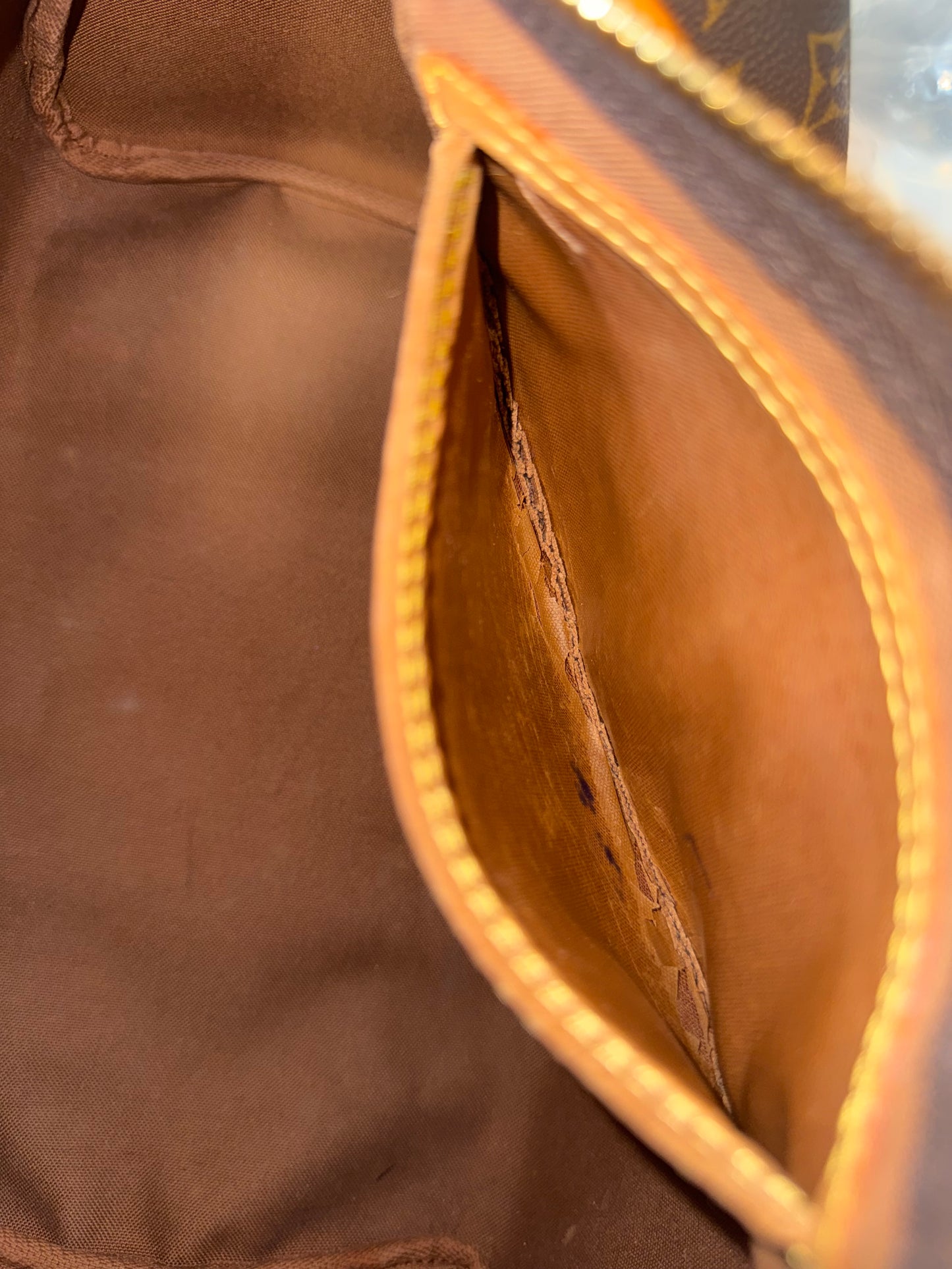 LOUIS VUITTON SPEEDY 30 IN MONOGRAM