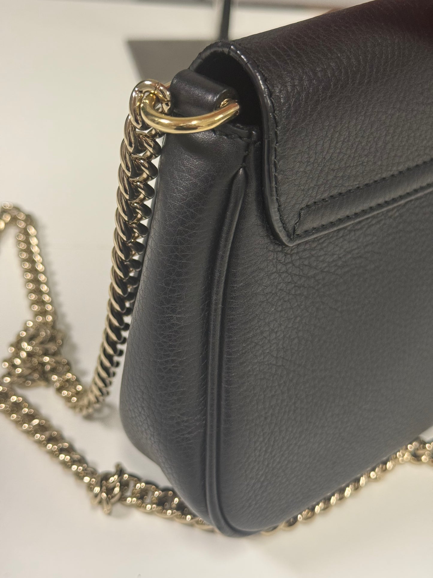 Gucci Black Pebbled Leather Soho Chain Flap Shoulder Bag