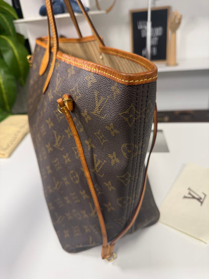 LOUIS VUITTON Neverfull GM in Monogram