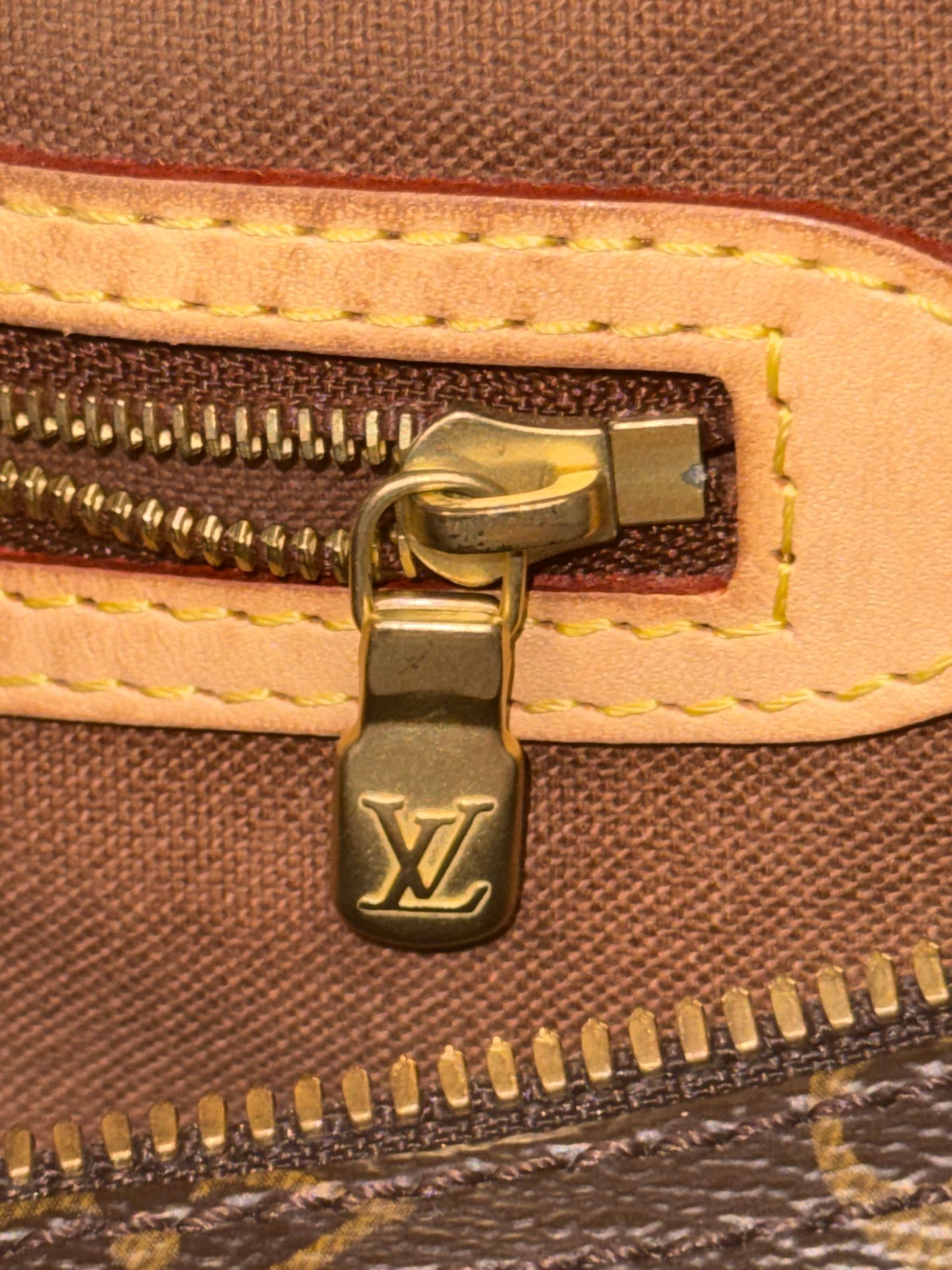 LOUIS VUITTON SPEEDY 35 Bandouliere in Monogram
