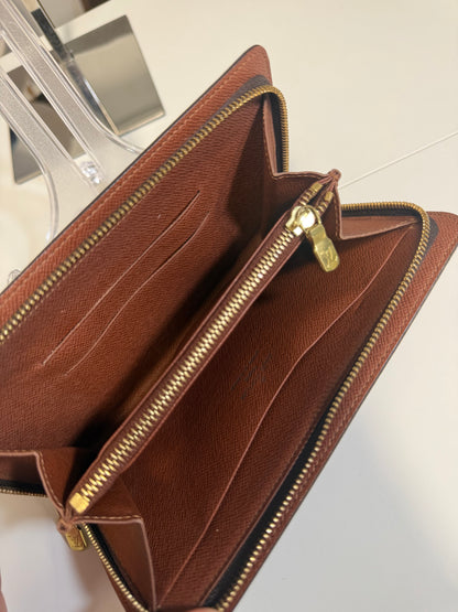 Louis Vuitton Monogram Porte Monnaie Zippy Long Wallet