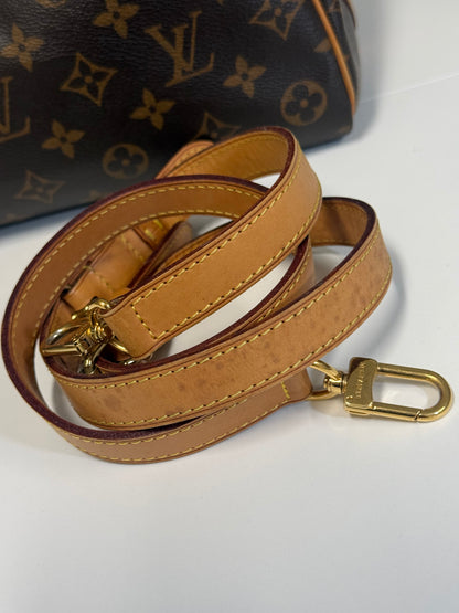 Louis Vuitton Monogram Canvas Speedy Bandouliere 35 Bag