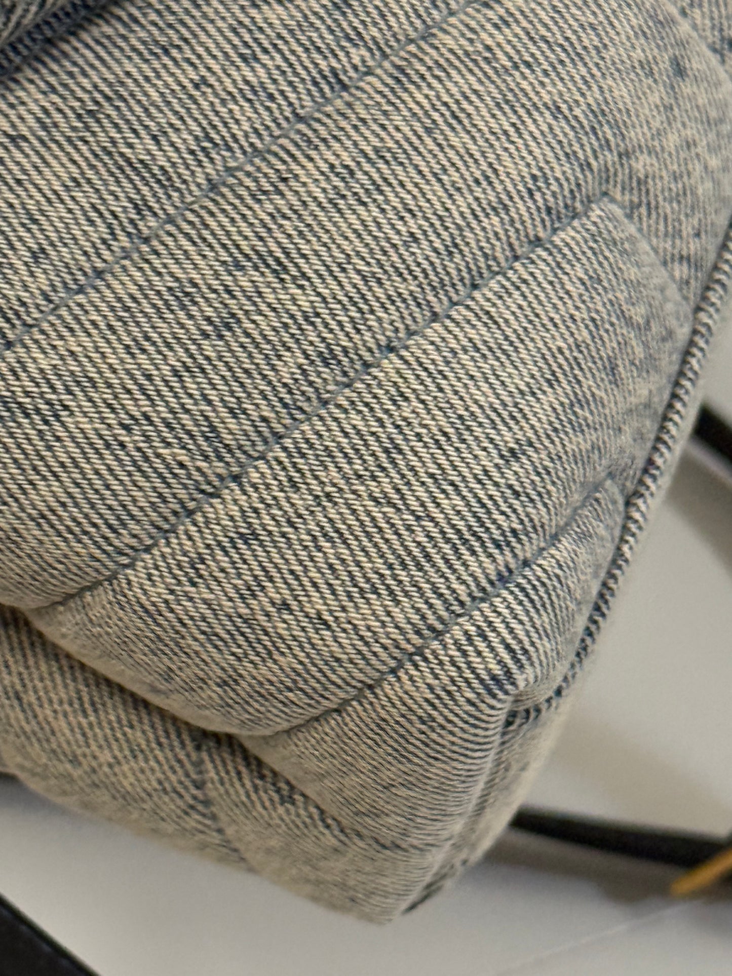 Yves Saint Laurent Toy LouLou Blue-Gray Denim Shoulder Bag
