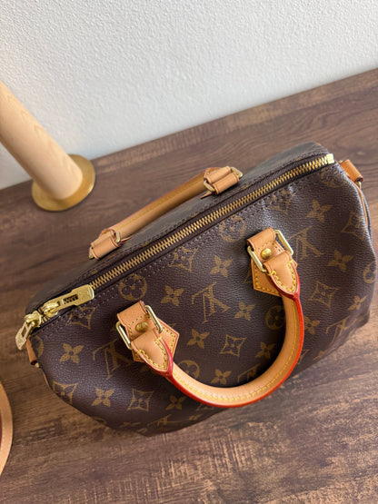 LOUIS VUITTON SPEEDY 25 BANDOULIERE IN MONOGRAM