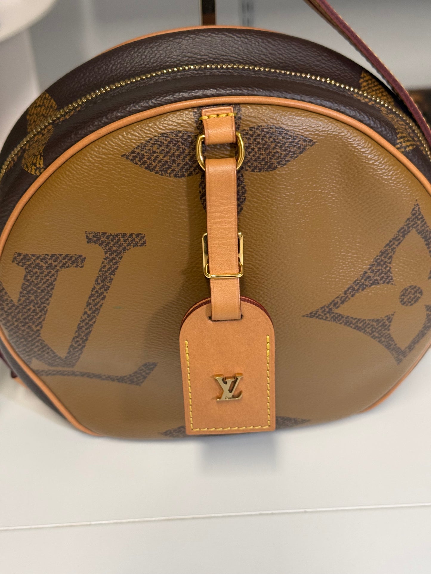 Louis Vuitton Monogram Giant Reverse Canvas Boite Chapeau Souple MM Bag